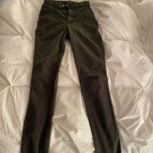 Fashion Nova Size 5 High Rise Jeans